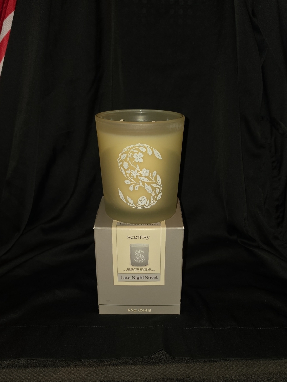 Scentsy Late Night Novel Candel